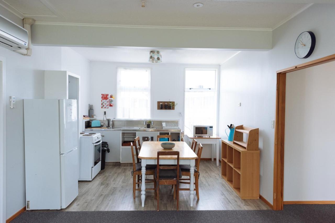 Kowhai Flat Pounawea Экстерьер фото